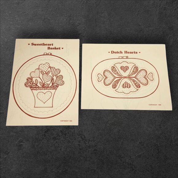 Vintage 1980 Country Hearts Pattern Susan’s Studio Signed by Designer Cottage - Picture 5 of 7